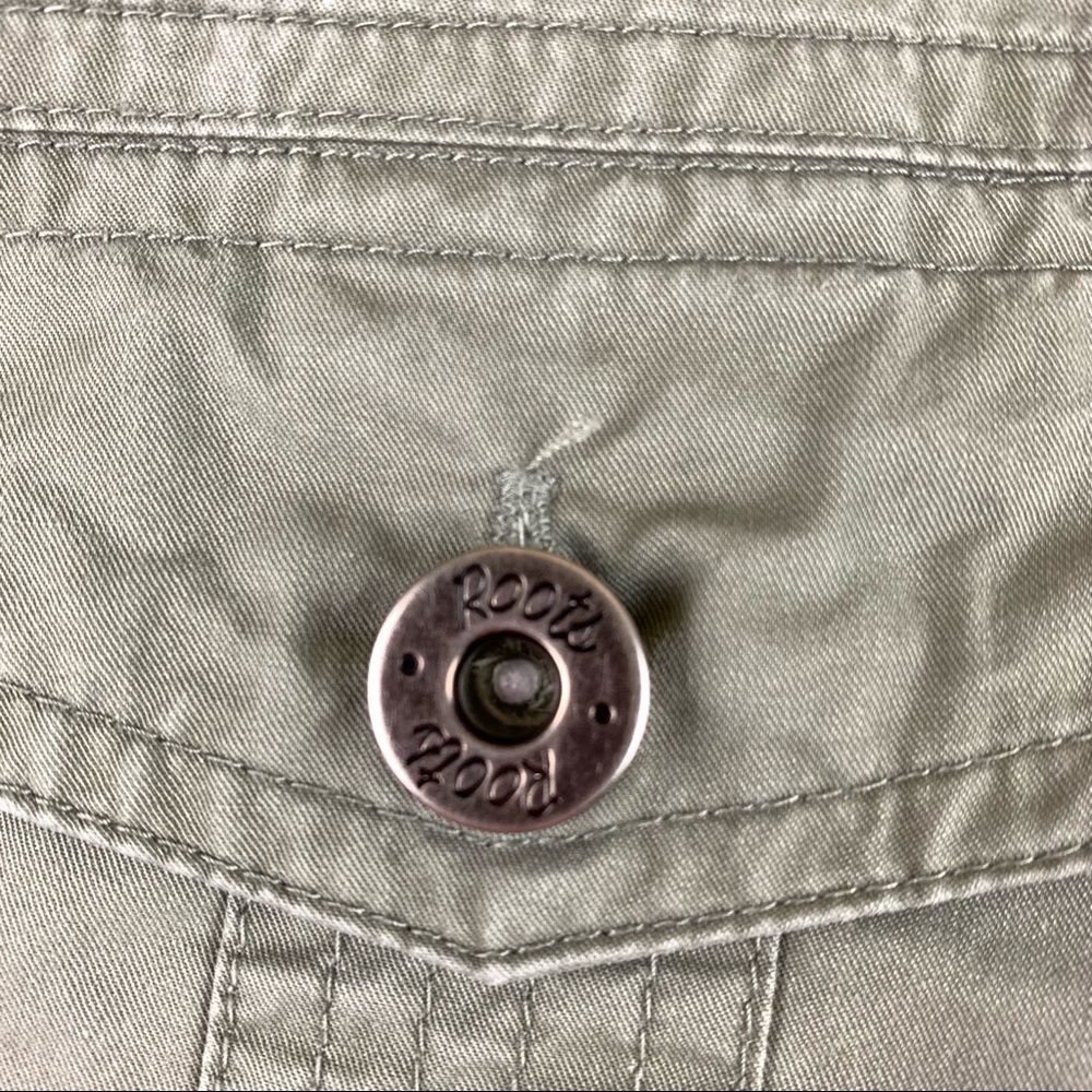 ROOTS 73 Green  Cargo Capris size 4 - Picture 7 of 11